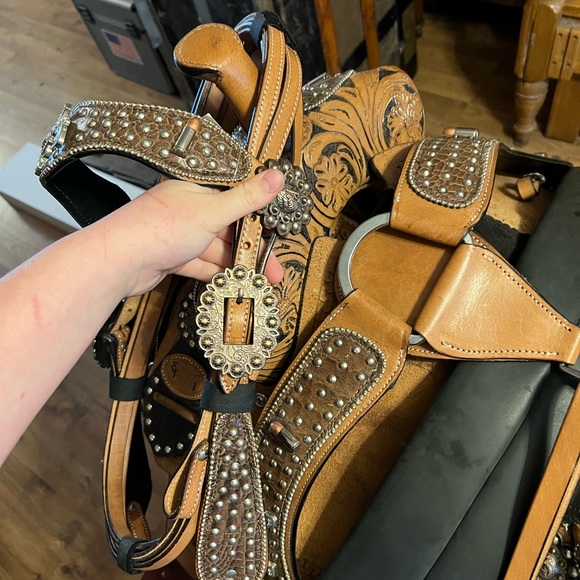 Barrel saddle Set - Picture 5 of 6